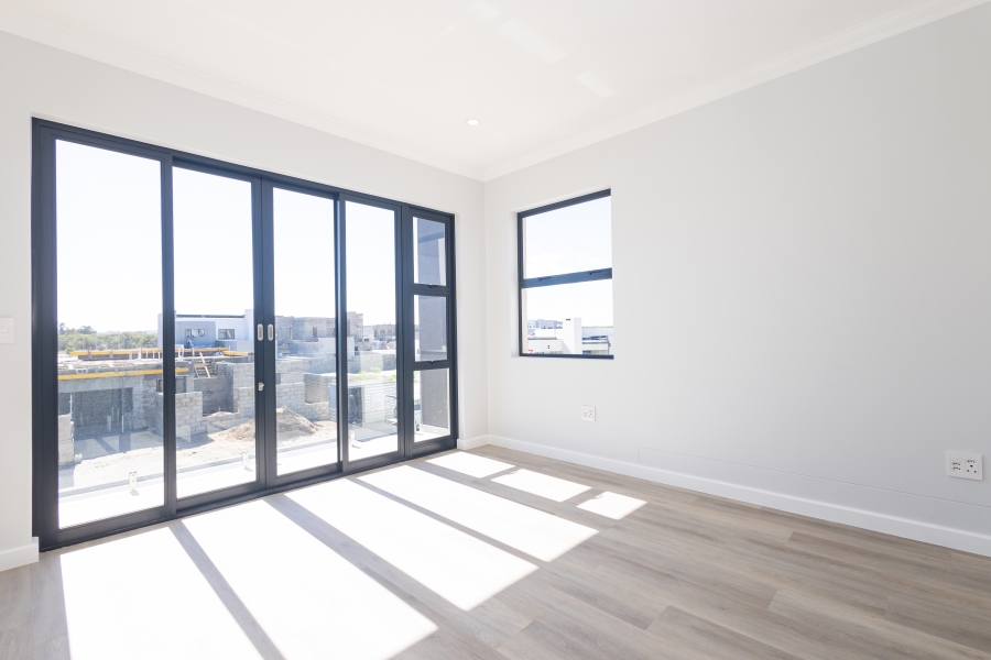4 Bedroom Property for Sale in Sandown Western Cape